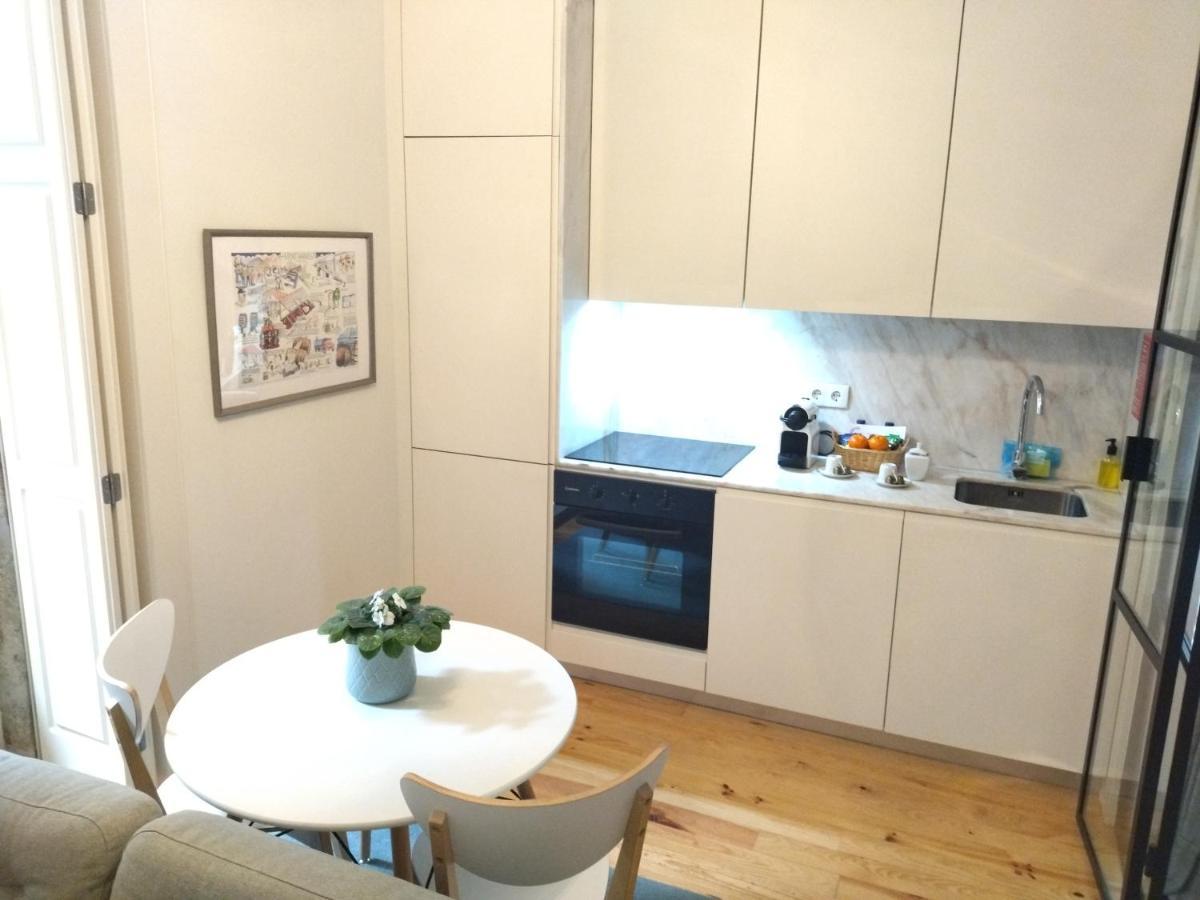 Santa Catarina Patio Apartment - With Washer Machine Порто Екстериор снимка