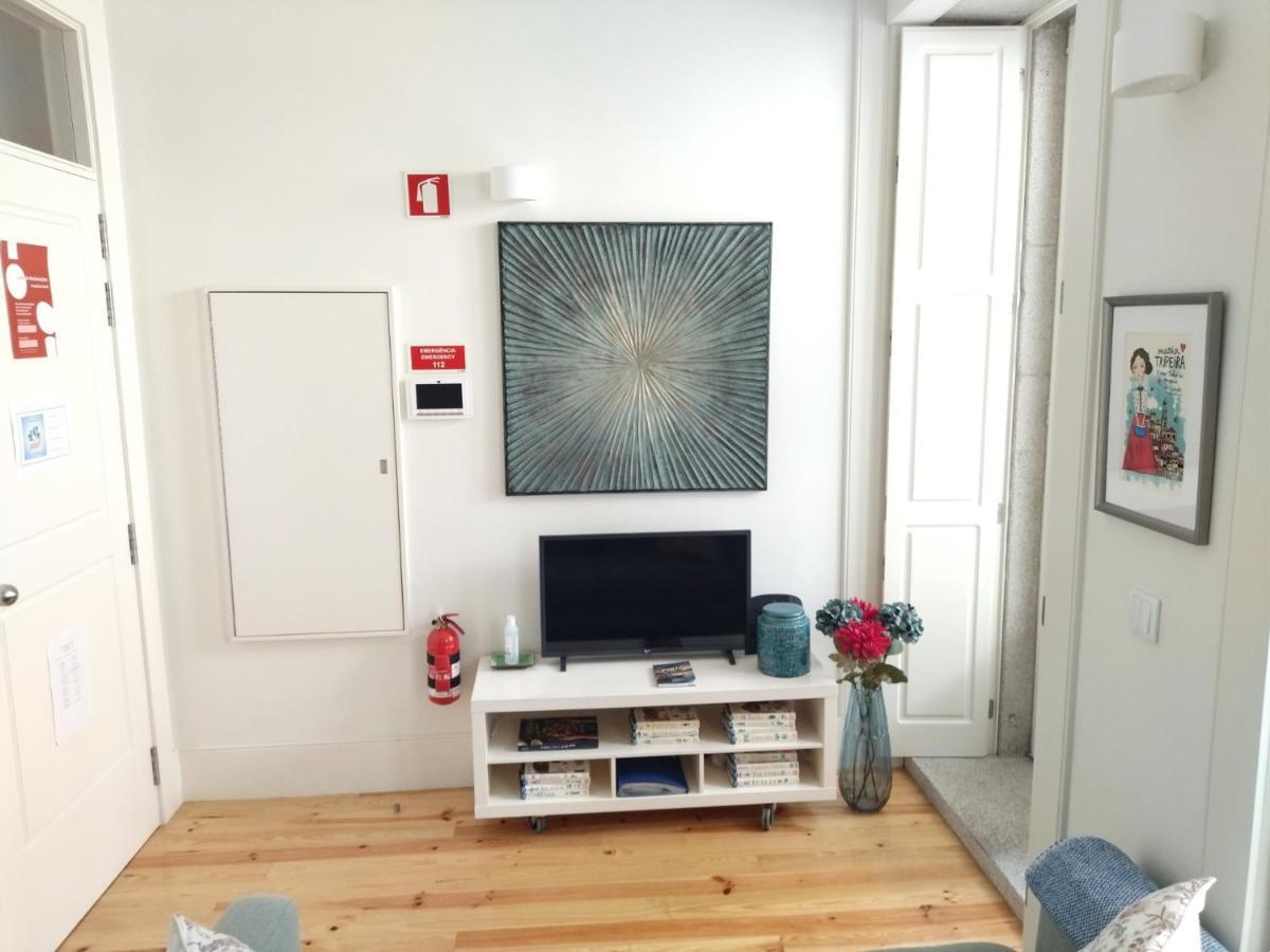 Santa Catarina Patio Apartment - With Washer Machine Порто Екстериор снимка