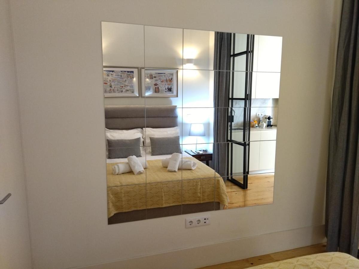 Santa Catarina Patio Apartment - With Washer Machine Порто Екстериор снимка
