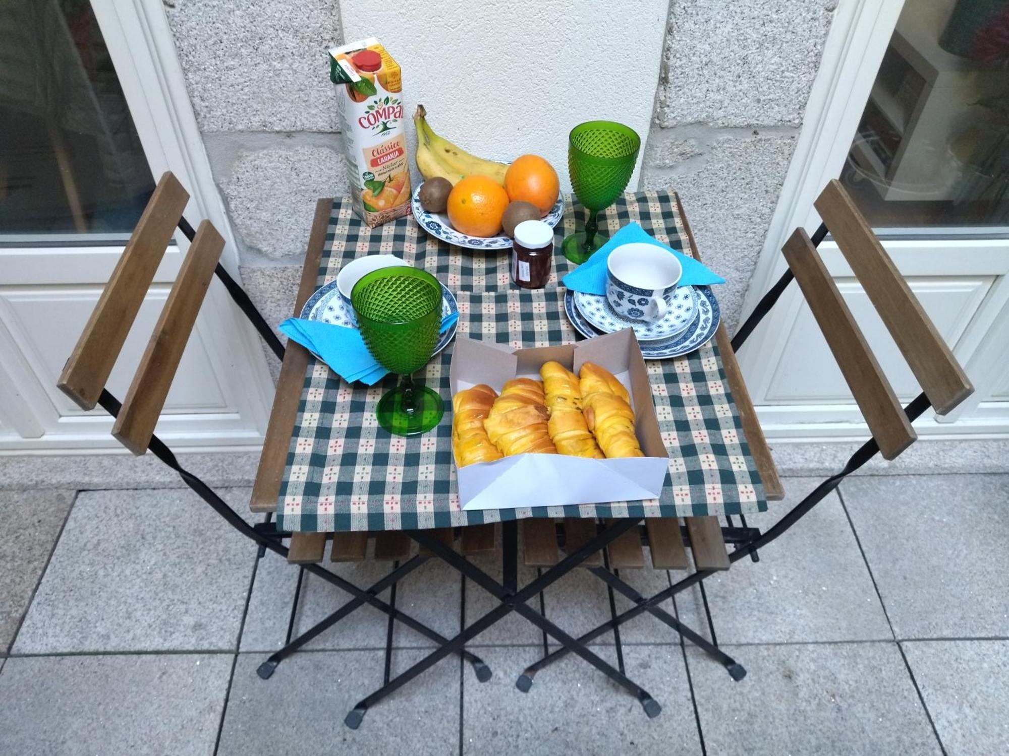 Santa Catarina Patio Apartment - With Washer Machine Порто Екстериор снимка